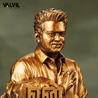 En Nenjil Kudiyirukkum- Gold